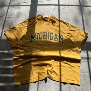 Michigan Wolverines Shirt Mens XL Yellow NCAA Football Big M Tee Short Sleeve